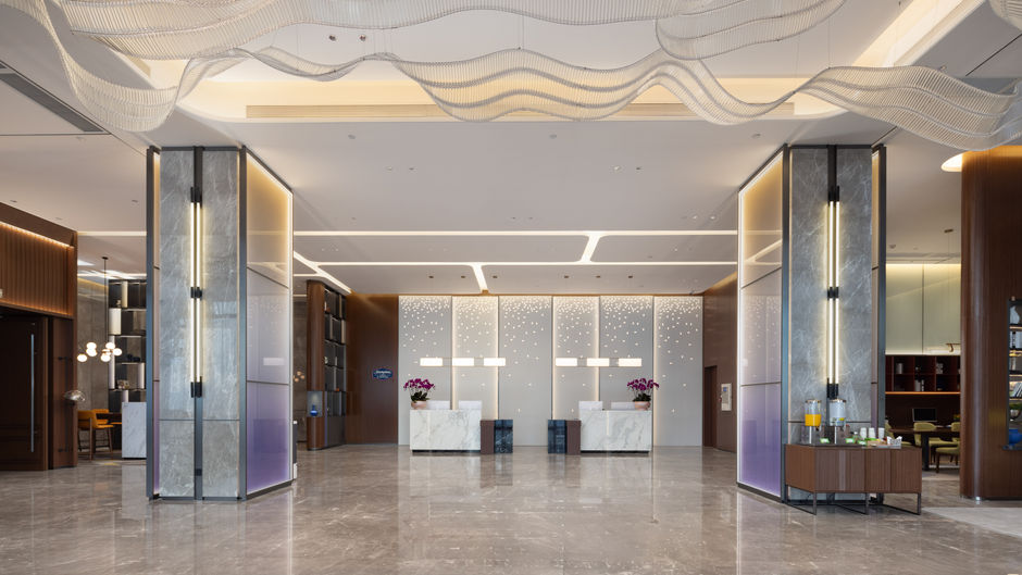 Hampton Inn Jieyang Railway Lobby