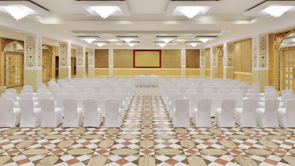 Le Meridien  Jaipur Resort & Spa Meeting