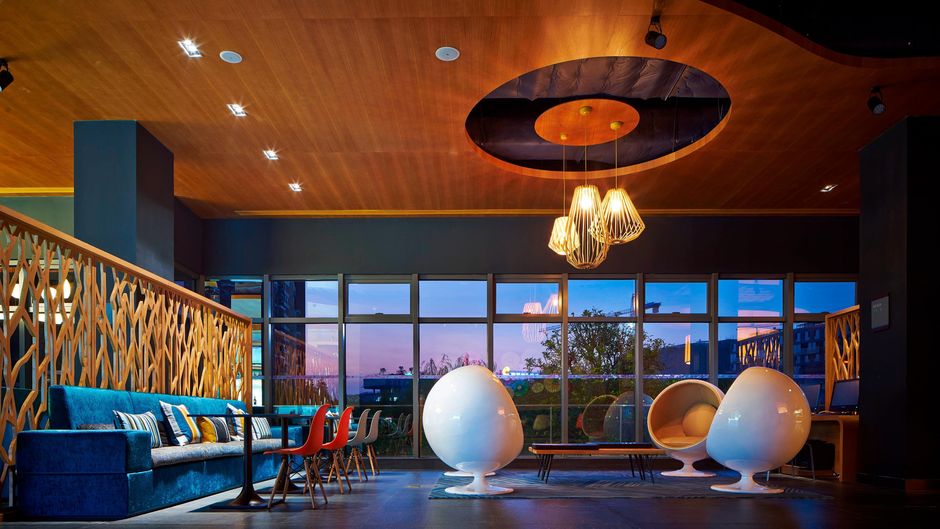 Aloft Dongguan Songshan Lake Lobby