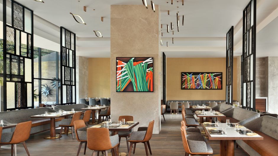 Courtyard by Marriott Nashik Restaurant