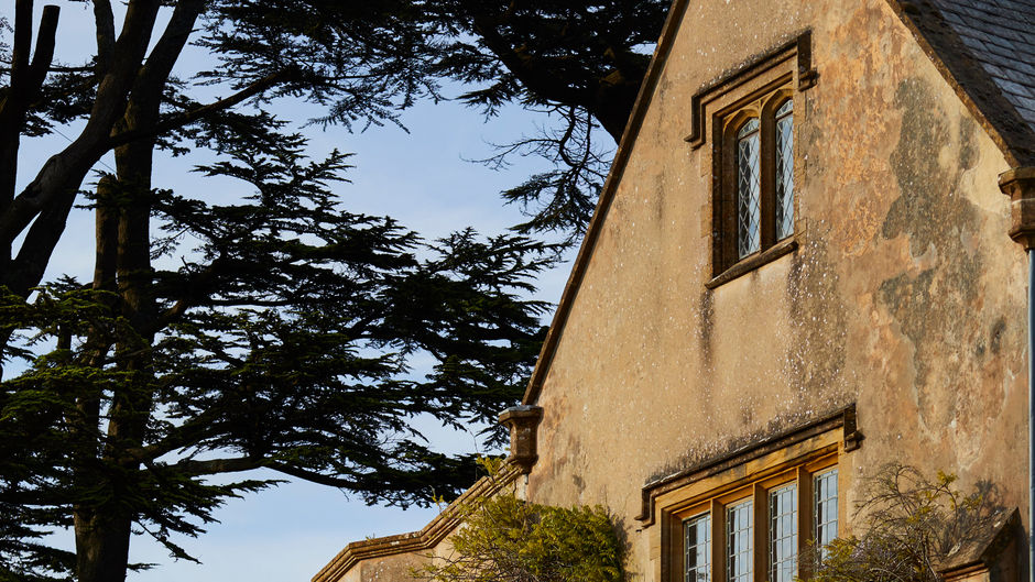 The Pig at Combe Exterior