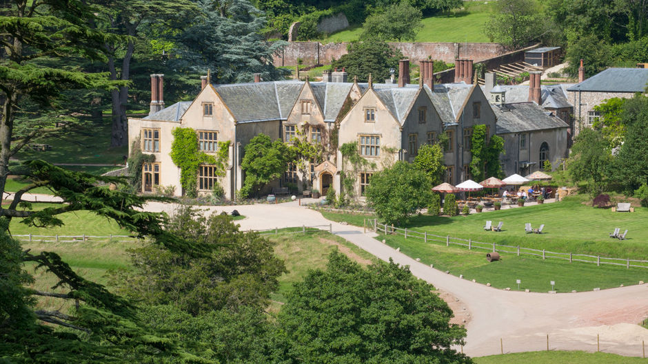 The Pig at Combe Exterior