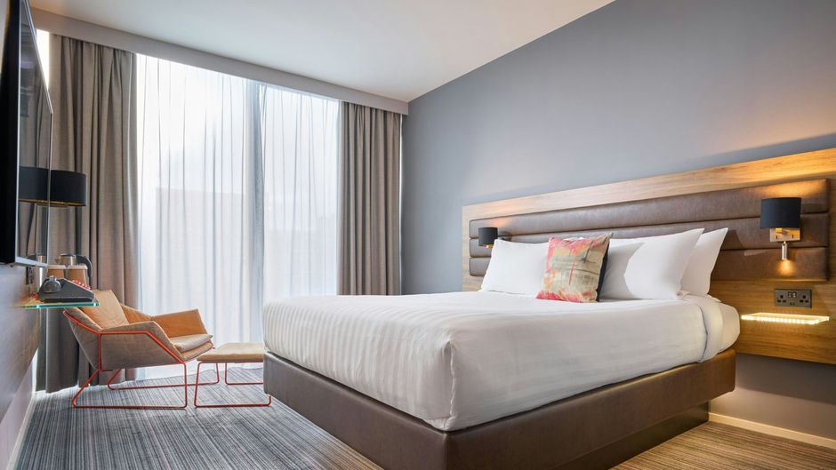 Moxy Dublin City Room