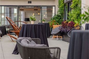 The Windsor Suites
