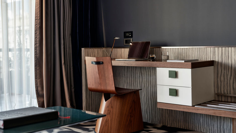AthensWas Hotel, a Design Hotel Suite