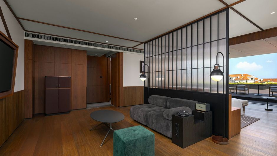 Flow And Co Qingdao Autograph Suite