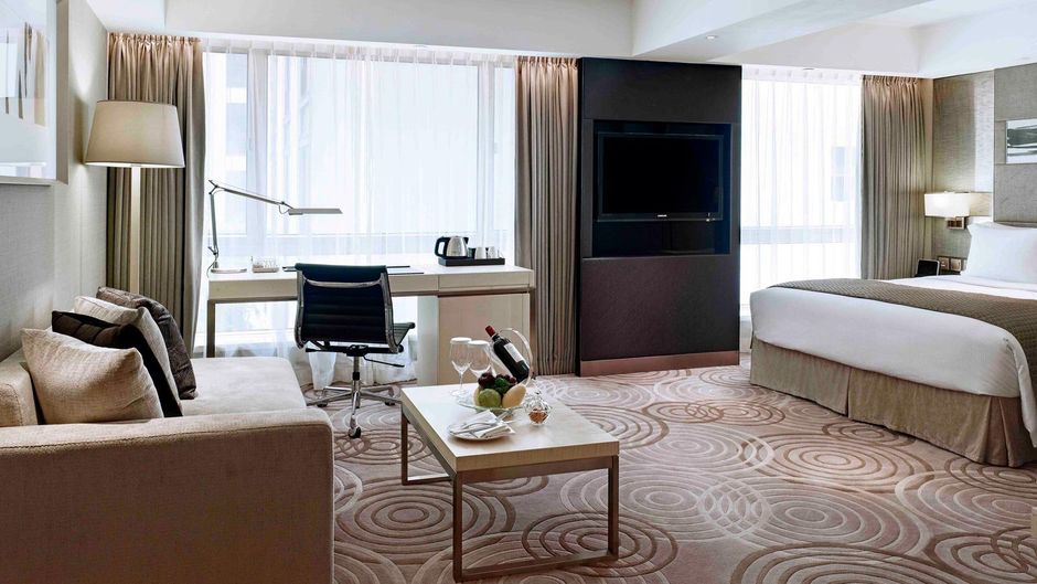 The Royal Garden Hong Kong Suite