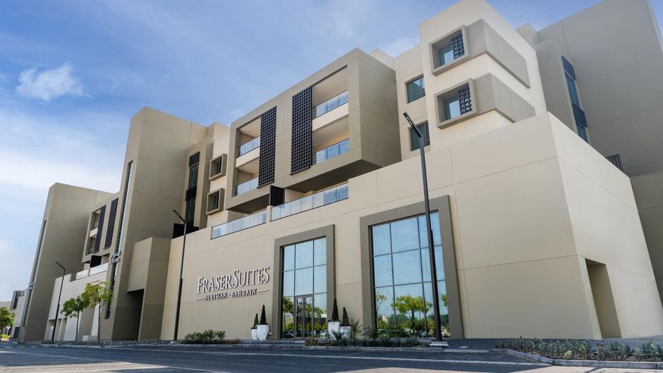 Fraser Suites Al Liwan Exterior