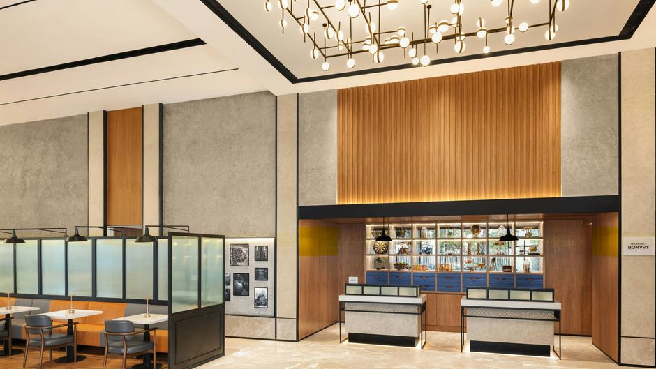 Four Points by Sheraton Nashik Lobby
