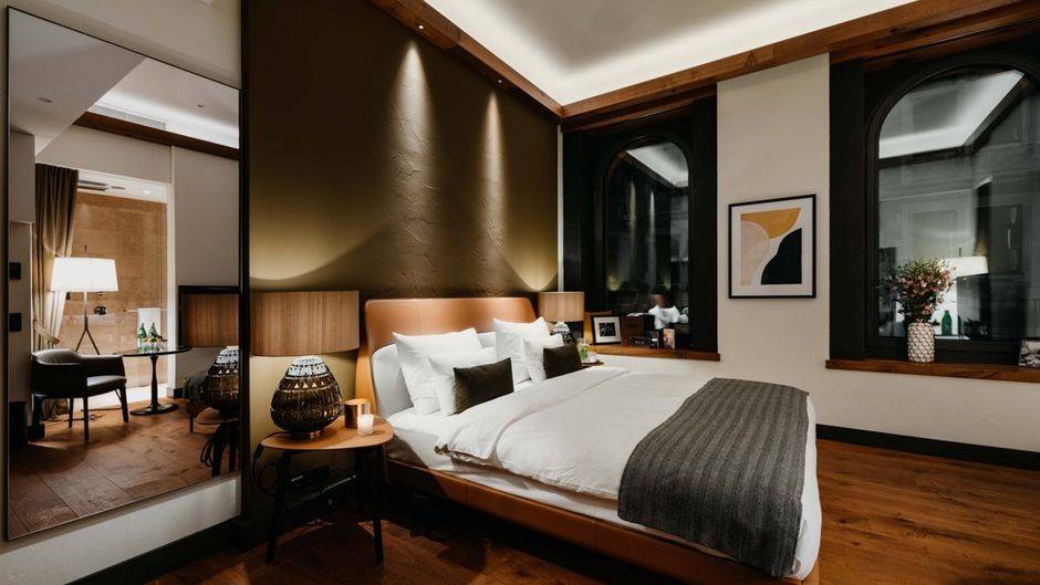 DO & CO Hotel Munich Room
