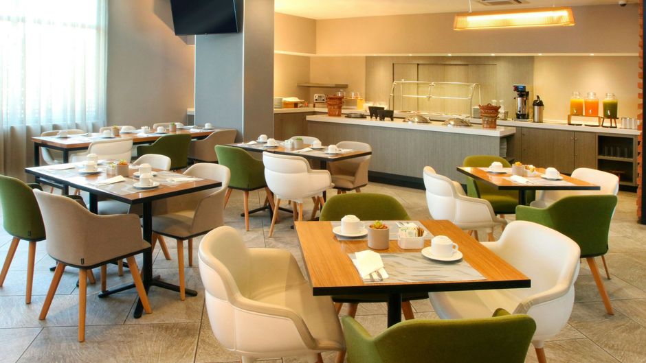 City Express Plus by Marriott Tampico Restaurant