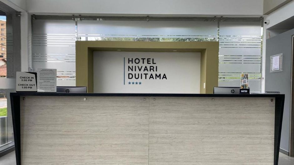 Duitama Nivari Hotel Lobby