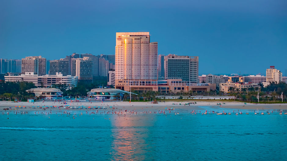 Crowne Plaza Beihai Silver Beach Exterior