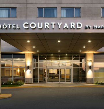 Courtyard by Marriott Montreal Airport