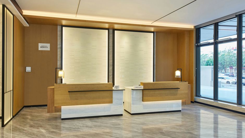 Fairfield by Marriott Haikou Lobby