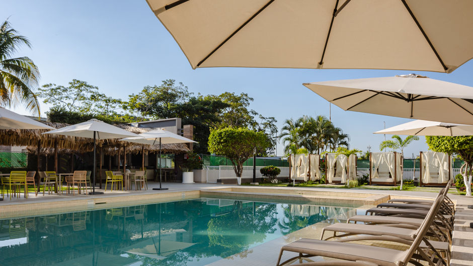 Holiday Inn Express Pool
