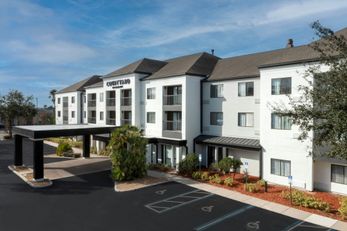 Courtyard by Marriott Lakeland