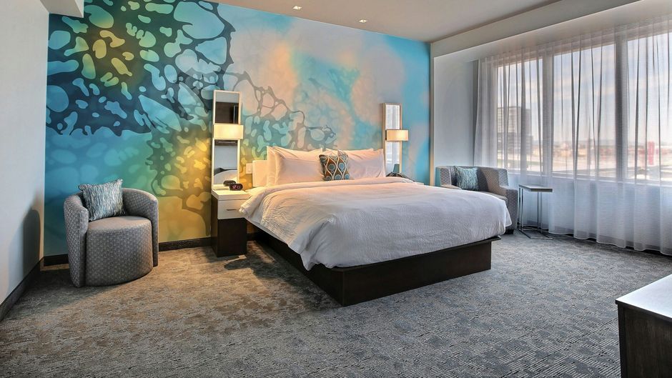 Courtyard Montreal Brossard Suite