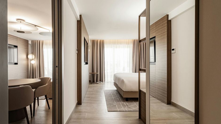 AC Hotel St. Julian's Suite