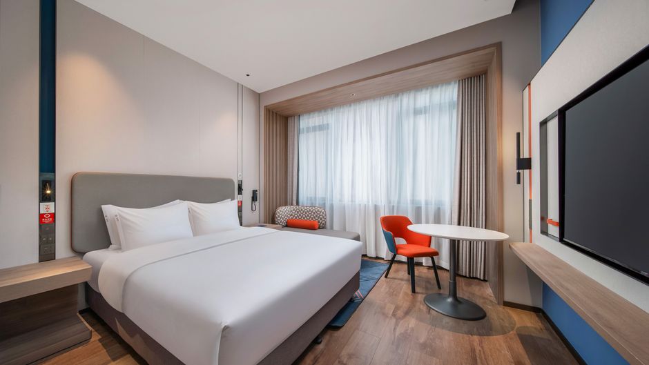 Holiday Inn Exp Henglin Room