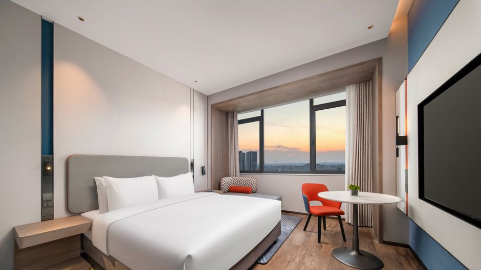 Holiday Inn Exp Henglin Room
