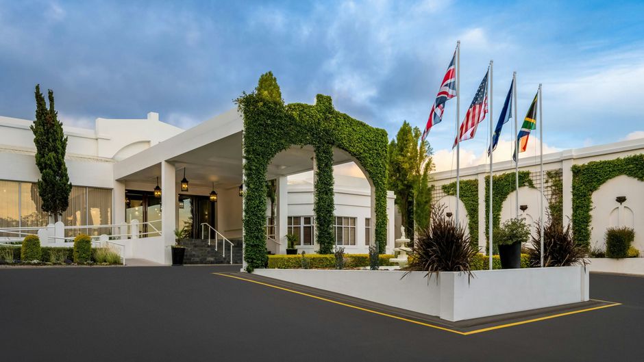 The Lord Charles Hotel Exterior