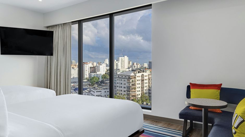 Aloft Santo Domingo Piantini Room