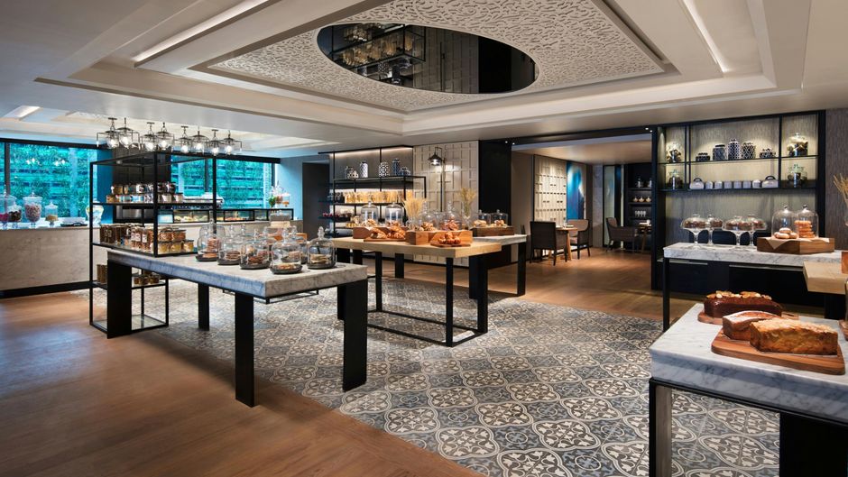 Bangkok Marriott Marquis Queen's Park Restaurant