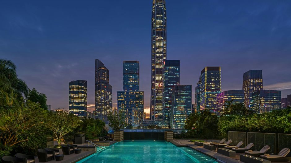 The Ritz-Carlton, Shenzhen Pool