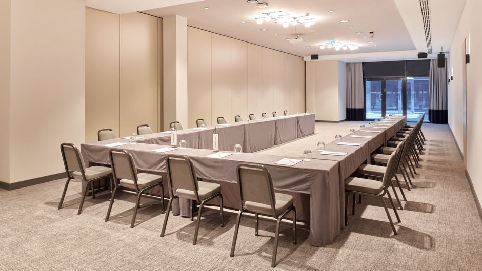 International Hotel Meeting