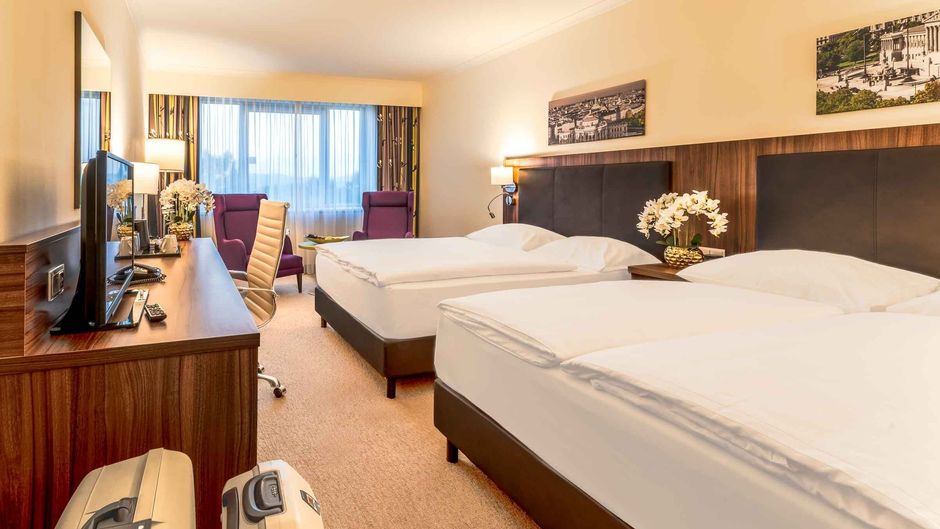 Plaza Premium Wien Room