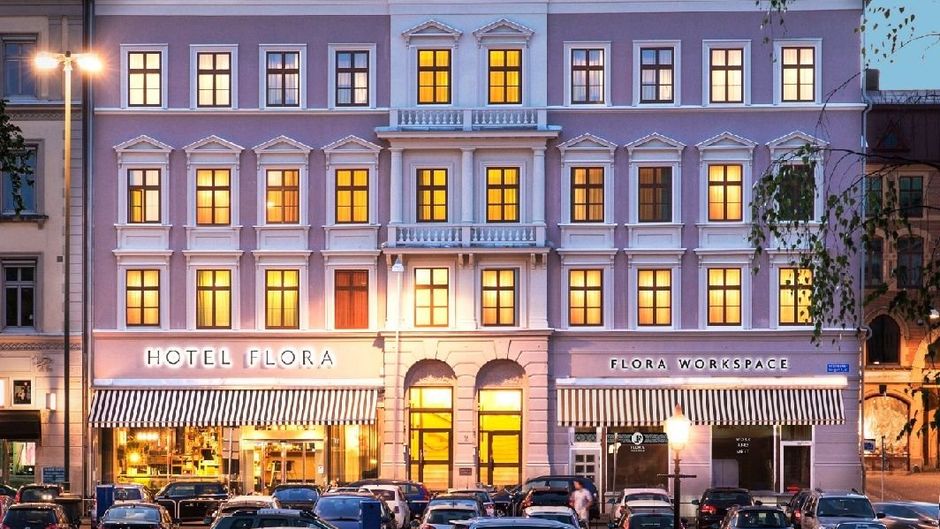 Hotel Flora Exterior