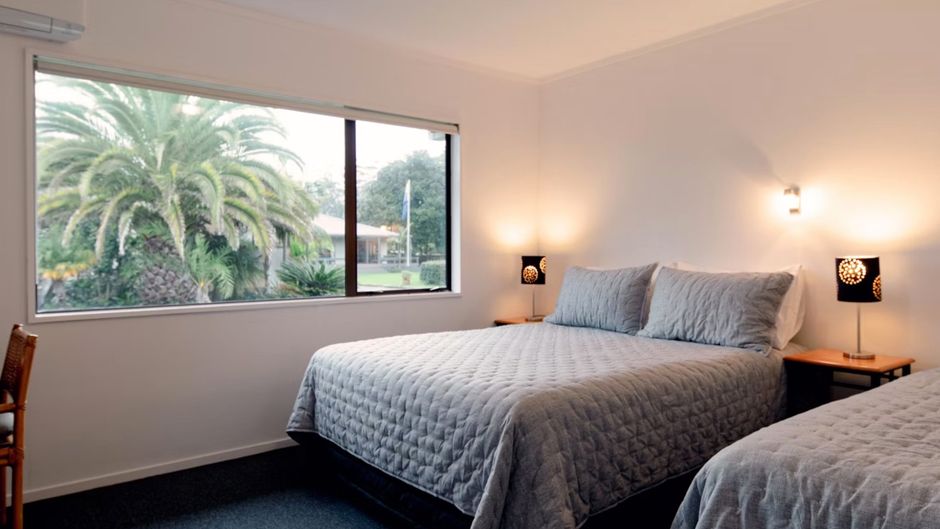 Aotearoa Lodge Room