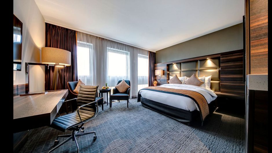 Hotel Beaulac Room