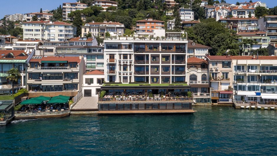Bebek Hotel Exterior