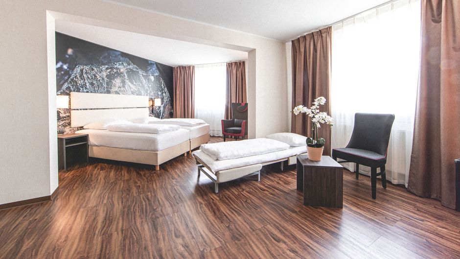 PLAZA Hotel Hanau Room