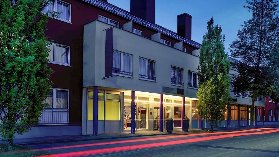 Plaza Inn Regensburg Exterior