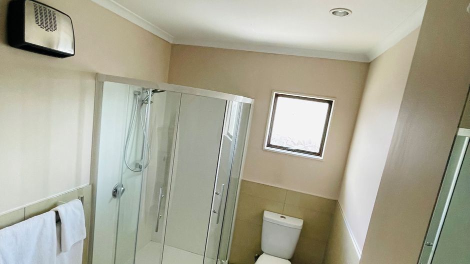 Kauri Court Motel Room