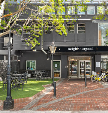 Neighbourgood East City Hotel