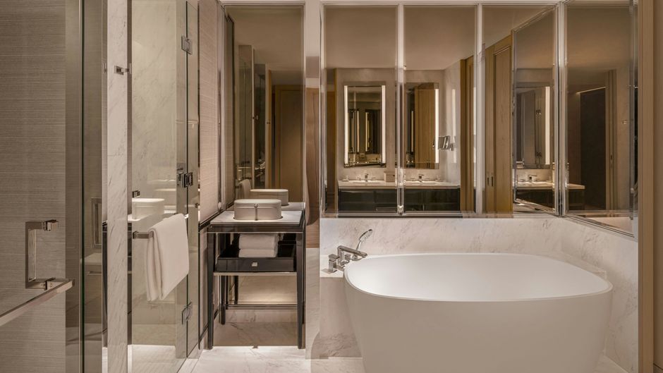 The Ritz-Carlton, Bangkok Room