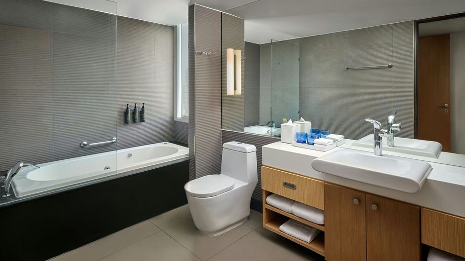 Aloft Bangkok Sukhumvit 11 Room