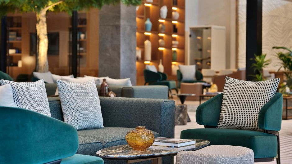 Sheraton Bahrain Hotel Lobby