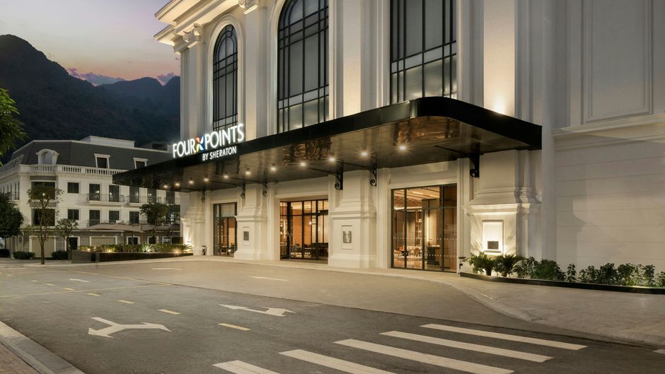 Four Points by Sheraton Ha Giang Exterior