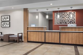 Candlewood Suites Alexandria