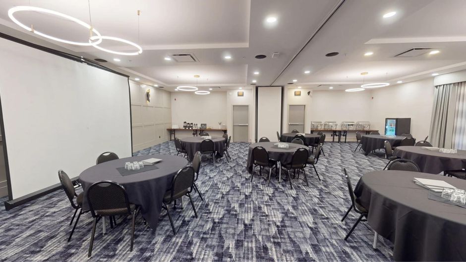 Sandman Hotel Calgary Airport Meeting