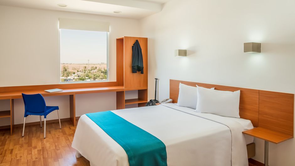 One Mexicali Room