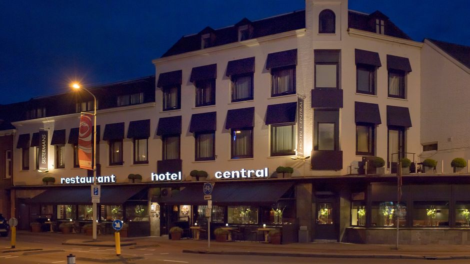 Hotel Roermond Next Door Exterior