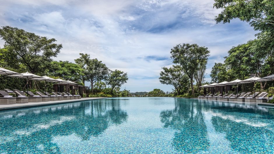 Rosewood Sanya Pool