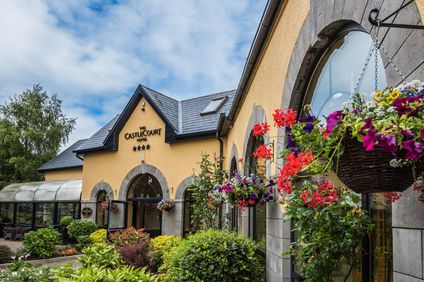 Castlecourt Hotel
