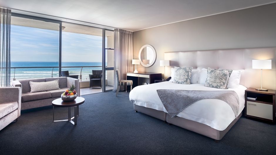 Lagoon Beach Hotel & Apartments Room
